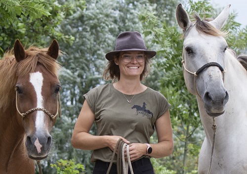 Eva Lazet Ponytales